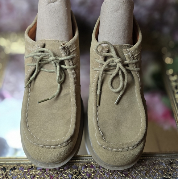 SOLDMudd Sara Shoes Vintage 90s Y2K Chunky Lug Platform Tan Suede Leather Size 9 - Picture 9 of 10